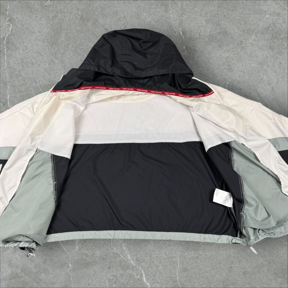 Vintage Y2K Raiders x Tommy Hilfiger Womens Lightweight Cropped Boxy Windbreaker - Picture 4 of 10